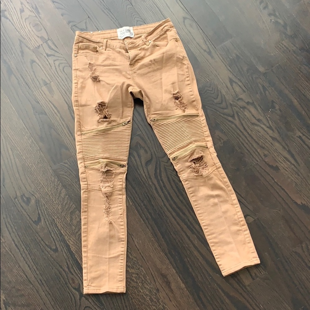 Khaki Jeans
